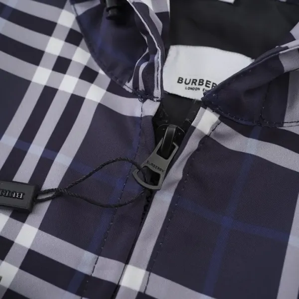 【BURBERRY 公式旗艦店】バーバリー ジャケット着ご好評に付き再入荷!240923 【BURBERRY 公式旗艦店】バーバリー ジャケット着ご好評に付き再入荷!240923