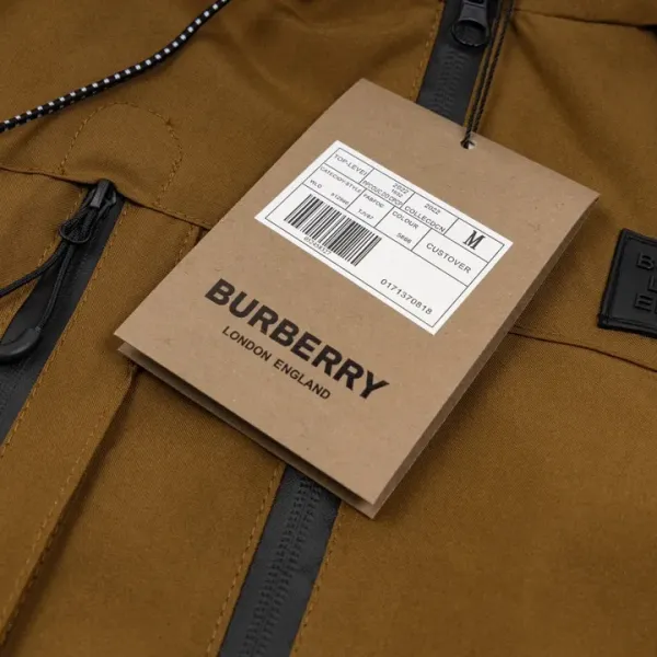 【BURBERRY 公式旗艦店】バーバリー ジャケット着 好評に付き再入荷 240827 【BURBERRY 公式旗艦店】バーバリー ジャケット着 好評に付き再入荷 240827