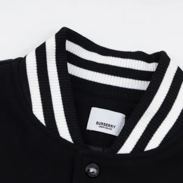 【BURBERRY 公式旗艦店】バーバリー ジャケット着 好評に付き再入荷 240827 【BURBERRY 公式旗艦店】バーバリー ジャケット着 好評に付き再入荷 240827