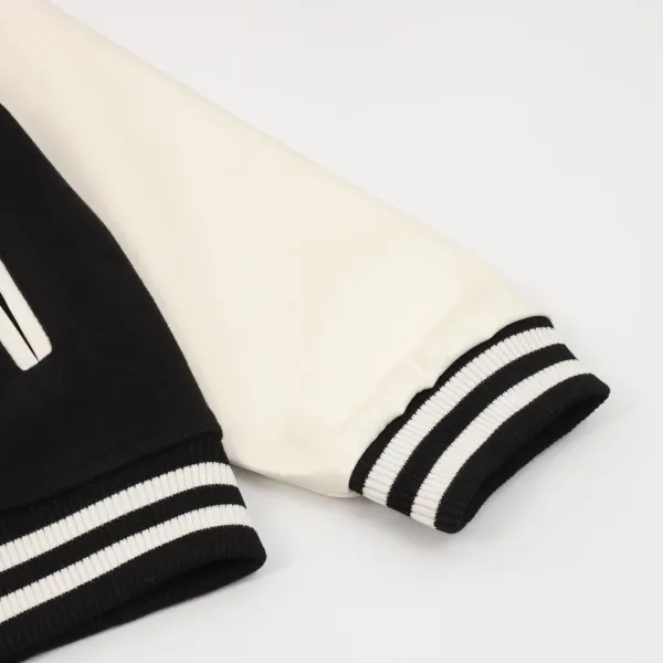 【GIVENCHY 公式旗艦店】ジバンシー 野球着 ジャケット着 ご好評に付き再入荷!241112 【GIVENCHY 公式旗艦店】ジバンシー 野球着 ジャケット着 ご好評に付き再入荷!241112