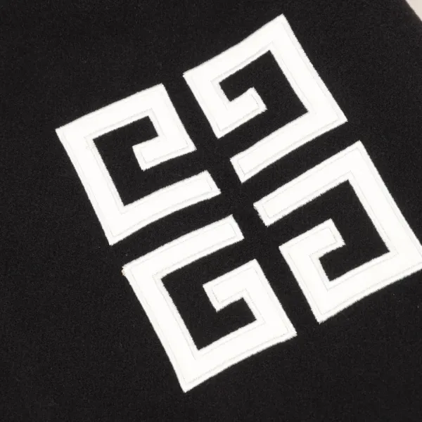 【GIVENCHY 公式旗艦店】ジバンシー 野球着 ジャケット着 ご好評に付き再入荷!241112 【GIVENCHY 公式旗艦店】ジバンシー 野球着 ジャケット着 ご好評に付き再入荷!241112