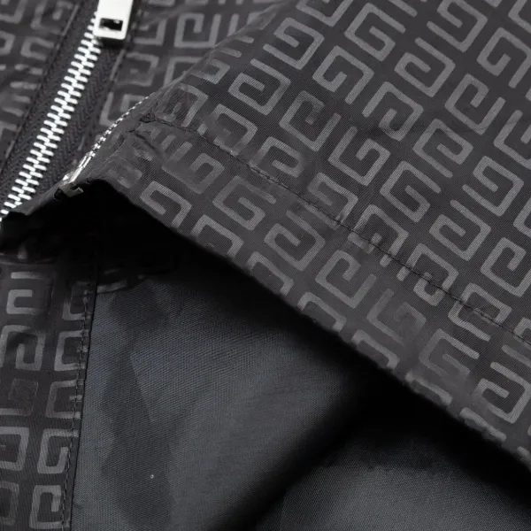 【GIVENCHY 公式旗艦店】ジバンシー ジャケット着 好評に付き再入荷 240828 【GIVENCHY 公式旗艦店】ジバンシー ジャケット着 好評に付き再入荷 240828
