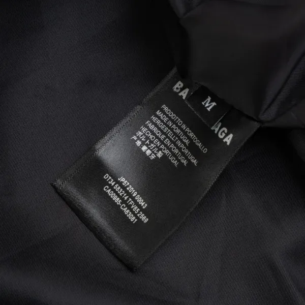 【BALENCIAGA 公式旗艦店】バレンシアガ 野球着 ジャケット着 好評に付き再入荷!250107 【BALENCIAGA 公式旗艦店】バレンシアガ 野球着 ジャケット着 好評に付き再入荷!250107