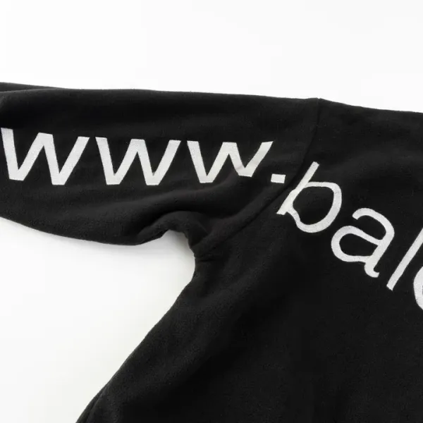 【BALENCIAGA 公式旗艦店】バレンシアガ ジャケット着 好評に付き再入荷!250107 【BALENCIAGA 公式旗艦店】バレンシアガ ジャケット着 好評に付き再入荷!250107