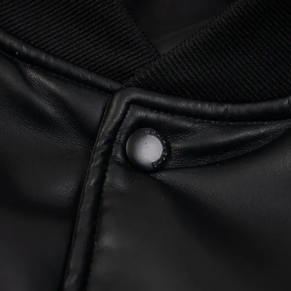 【BALENCIAGA  公式旗艦店】バレンシアガ    ジャケット着 好評に付き再入荷！250107