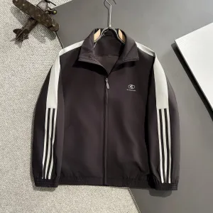 【BALENCIAGA 公式旗艦店】バレンシアガ ジャケット着 ご好評に付き再入荷!250107 【BALENCIAGA 公式旗艦店】バレンシアガ ジャケット着 ご好評に付き再入荷!250107