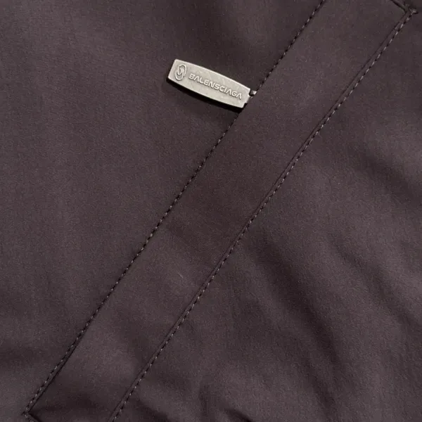【BALENCIAGA 公式旗艦店】バレンシアガ ジャケット着 ご好評に付き再入荷!250107 【BALENCIAGA 公式旗艦店】バレンシアガ ジャケット着 ご好評に付き再入荷!250107