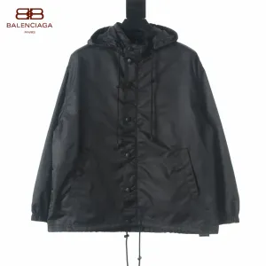 【BALENCIAGA 公式旗艦店】バレンシアガ ジャケット着 好評に付き再入荷!241119 【BALENCIAGA 公式旗艦店】バレンシアガ ジャケット着 好評に付き再入荷!241119