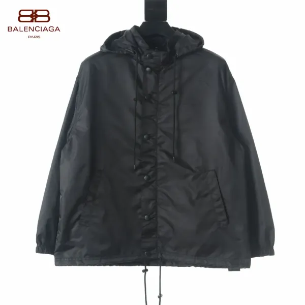 【BALENCIAGA 公式旗艦店】バレンシアガ ジャケット着 好評に付き再入荷!241119 【BALENCIAGA 公式旗艦店】バレンシアガ ジャケット着 好評に付き再入荷!241119
