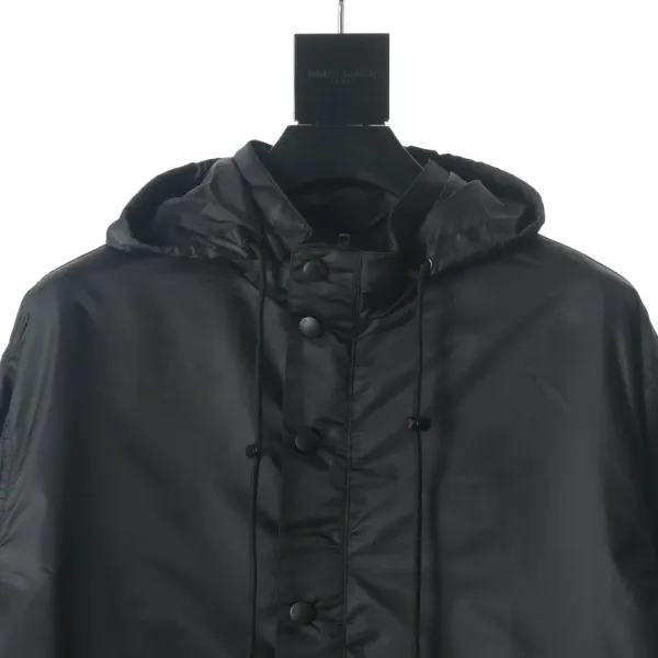 【BALENCIAGA 公式旗艦店】バレンシアガ ジャケット着 好評に付き再入荷!241119 【BALENCIAGA 公式旗艦店】バレンシアガ ジャケット着 好評に付き再入荷!241119