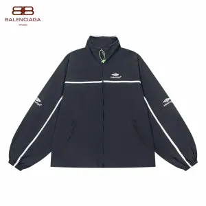 【BALENCIAGA 公式旗艦店】バレンシアガ ジャケット着 好評に付き再入荷!241119 【BALENCIAGA 公式旗艦店】バレンシアガ ジャケット着 好評に付き再入荷!241119