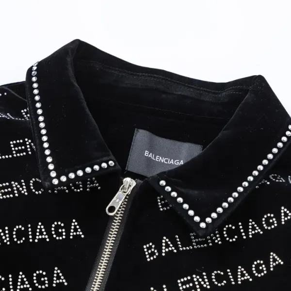 【BALENCIAGA 公式旗艦店】バレンシアガ 野球着 ジャケット着 好評に付き再入荷!241028 【BALENCIAGA 公式旗艦店】バレンシアガ 野球着 ジャケット着 好評に付き再入荷!241028