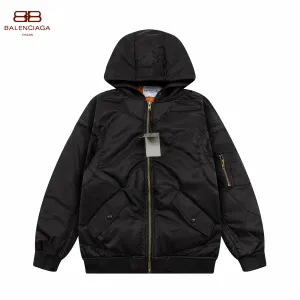 【BALENCIAGA 公式旗艦店】バレンシアガ ジャケット着 ご好評に付き再入荷!241022 【BALENCIAGA 公式旗艦店】バレンシアガ ジャケット着 ご好評に付き再入荷!241022