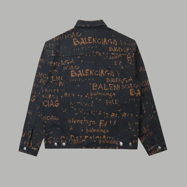 【BALENCIAGA 公式旗艦店】バレンシアガ ジャケット着 ご好評に付き再入荷!241022 【BALENCIAGA 公式旗艦店】バレンシアガ ジャケット着 ご好評に付き再入荷!241022