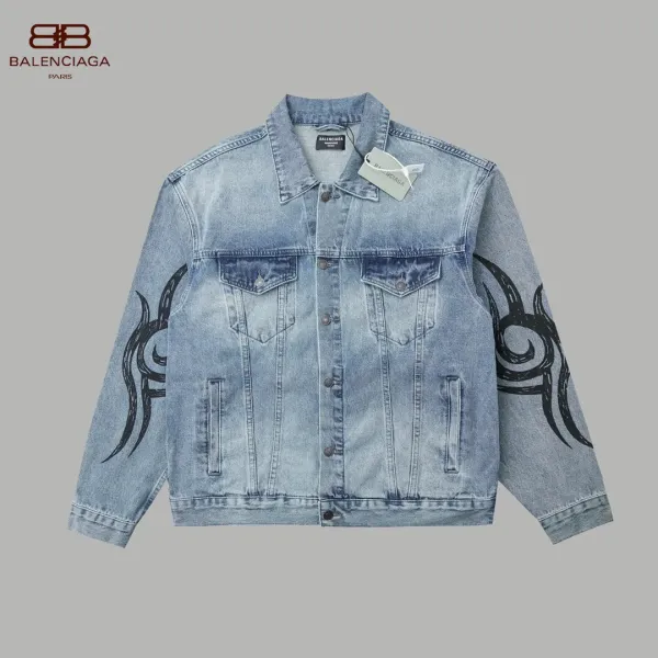 【BALENCIAGA 公式旗艦店】バレンシアガ ジャケット着 ご好評に付き再入荷!241022 【BALENCIAGA 公式旗艦店】バレンシアガ ジャケット着 ご好評に付き再入荷!241022