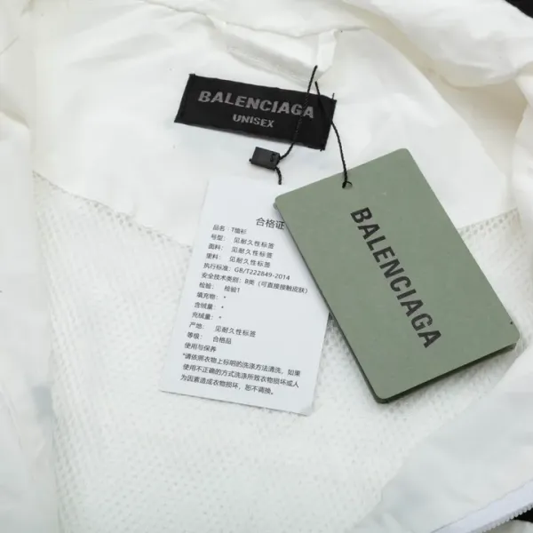 【BALENCIAGA】バレンシアガ ジャケット着 ご好評に付き再入荷!240924 【BALENCIAGA】バレンシアガ ジャケット着 ご好評に付き再入荷!240924