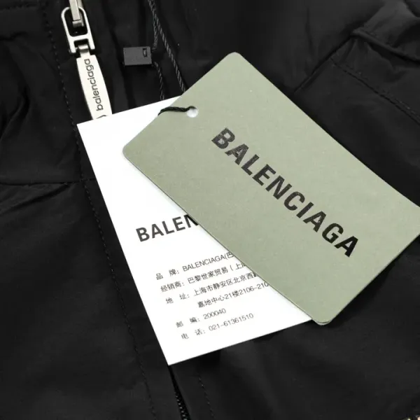 【BALENCIAGA】バレンシアガ ジャケット着 ご好評に付き再入荷!240924 【BALENCIAGA】バレンシアガ ジャケット着 ご好評に付き再入荷!240924