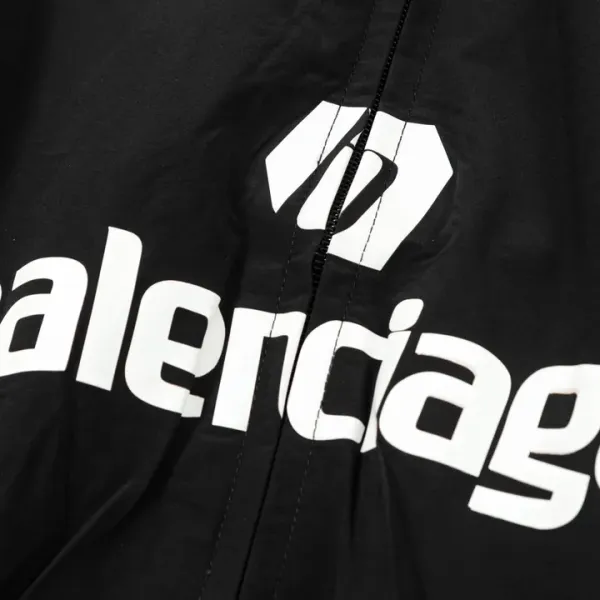 【BALENCIAGA】バレンシアガ ジャケット着 ご好評に付き再入荷!240924 【BALENCIAGA】バレンシアガ ジャケット着 ご好評に付き再入荷!240924