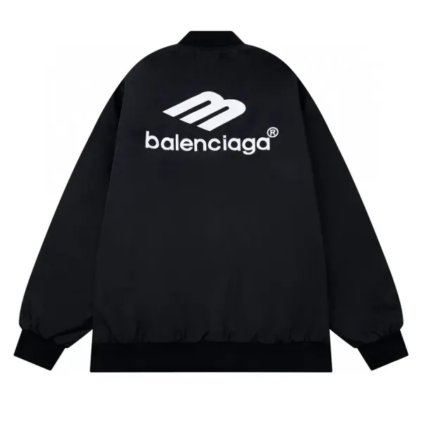 【BALENCIAGA 公式旗艦店】 バレンシアガ ジャケット着 好評に付き再入荷 240827 【BALENCIAGA 公式旗艦店】 バレンシアガ ジャケット着 好評に付き再入荷 240827