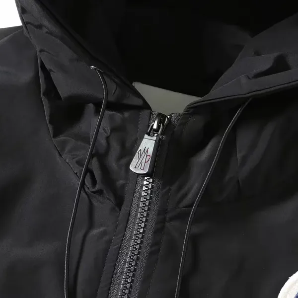 【MONCLER 公式旗艦店】 モンクレール ジャケット着 ご好評に付き再入荷!241023 【MONCLER 公式旗艦店】 モンクレール ジャケット着 ご好評に付き再入荷!241023