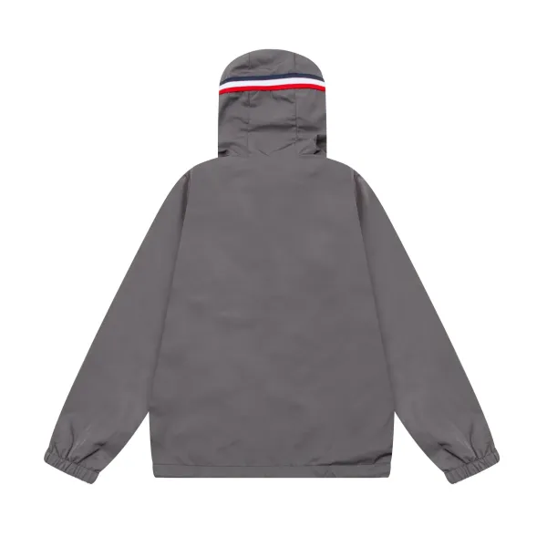 【MONCLER  公式旗艦店】モンクレール  ジャケット着 好評に付き再入荷 240826
