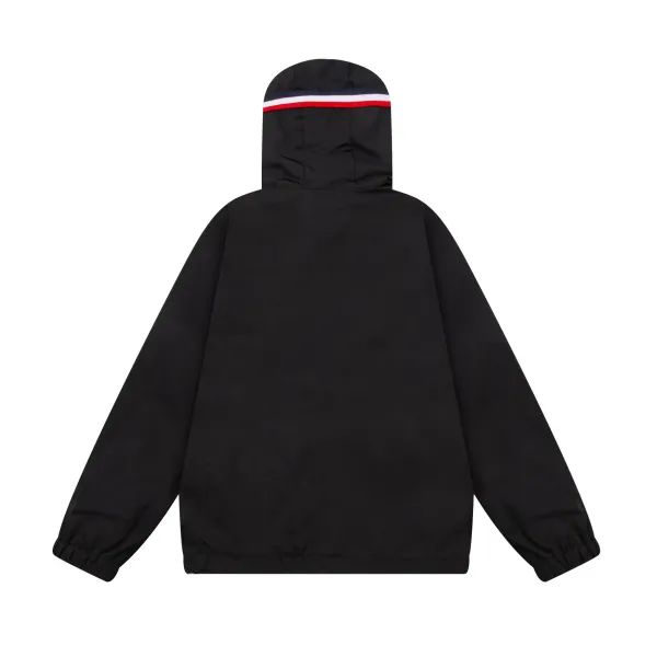 【MONCLER  公式旗艦店】モンクレール  ジャケット着 好評に付き再入荷 240826