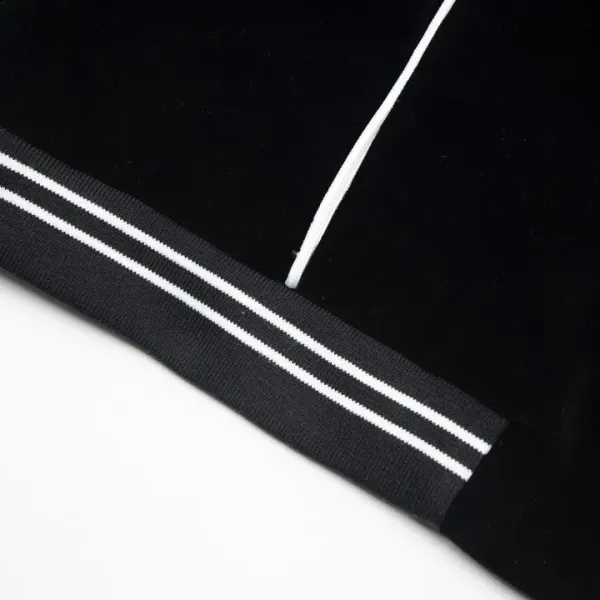 【CELINE 公式旗艦店】セリーヌ ジャケット着好評に付き再入荷! 241112 【CELINE 公式旗艦店】セリーヌ ジャケット着好評に付き再入荷! 241112