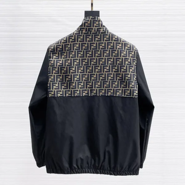 【FENDI 公式旗艦店】フェンディ ジャケット着 好評に付き再入荷 241223 【FENDI 公式旗艦店】フェンディ ジャケット着 好評に付き再入荷 241223