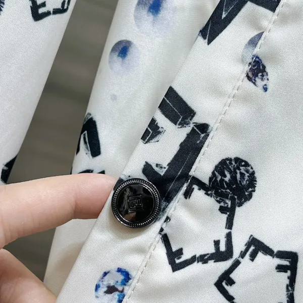 【FENDI  公式旗艦店】フェンディ ジャケット着 好評に付き再入荷 241223