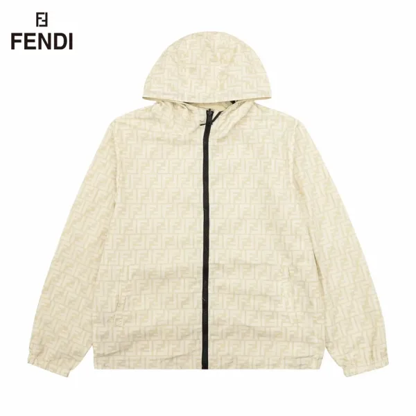 【FENDI  公式旗艦店】フェンディジャケット着 好評に付き再入荷！241122