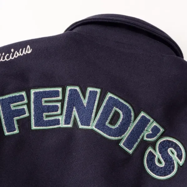 【FENDI 公式旗艦店】フェンディ ジャケット着 好評に付き再入荷!241028 【FENDI 公式旗艦店】フェンディ ジャケット着 好評に付き再入荷!241028