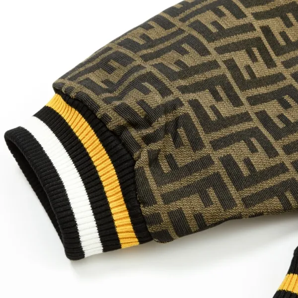 【FENDI 公式旗艦店】フェンディ ジャケット着 ご好評に付き再入荷!241021 【FENDI 公式旗艦店】フェンディ ジャケット着 ご好評に付き再入荷!241021