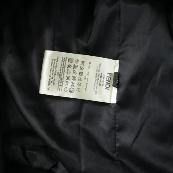 【FENDI】フェンディ  ジャケット着ご好評に付き再入荷！240923