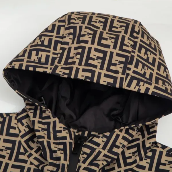 【FENDI】フェンディ ジャケット着ご好評に付き再入荷！240923