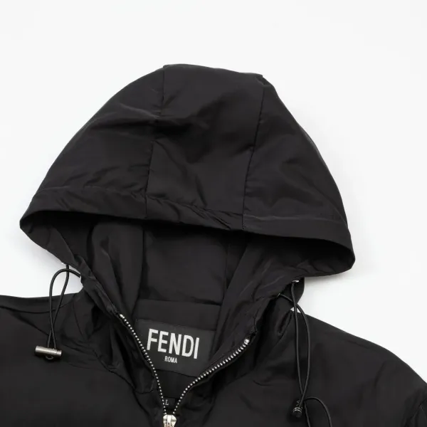 【FENDI 公式旗艦店】フェンディ ジャケット着 好評に付き再入荷 240826 【FENDI 公式旗艦店】フェンディ ジャケット着 好評に付き再入荷 240826