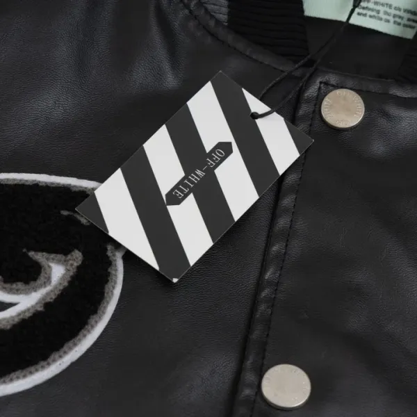 【OFF-WHITE 公式旗艦店】オフホワイト 野球着 ジャケット着ご好評に付き再入荷!241023 【OFF-WHITE 公式旗艦店】オフホワイト 野球着 ジャケット着ご好評に付き再入荷!241023