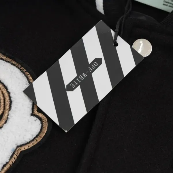 【OFF-WHITE 公式旗艦店】オフホワイト 野球着 ジャケット着ご好評に付き再入荷!241023 【OFF-WHITE 公式旗艦店】オフホワイト 野球着 ジャケット着ご好評に付き再入荷!241023