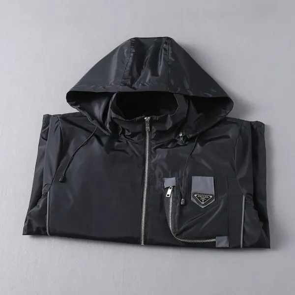 【PRADA 公式旗艦店】プラダ ジャケット着 ご好評に付き再入荷!250107 【PRADA 公式旗艦店】プラダ ジャケット着 ご好評に付き再入荷!250107
