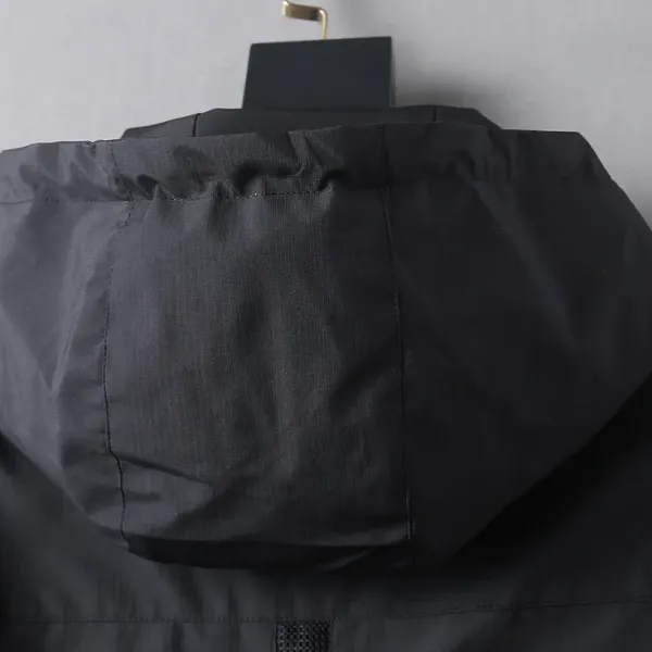 【PRADA  公式旗艦店】プラダ   ジャケット着 ご好評に付き再入荷！250107