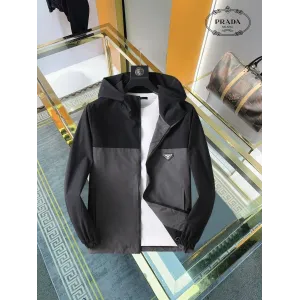 【PRADA 公式旗艦店】プラダ ジャケット着 ご好評に付き再入荷!250107 【PRADA 公式旗艦店】プラダ ジャケット着 ご好評に付き再入荷!250107