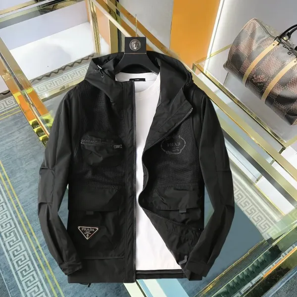 【PRADA  公式旗艦店】プラダ   ジャケット着 ご好評に付き再入荷！250107