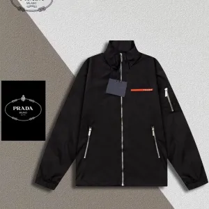 【PRADA 公式旗艦店】プラダ ジャケット着 好評に付き再入荷 241224 【PRADA 公式旗艦店】プラダ ジャケット着 好評に付き再入荷 241224