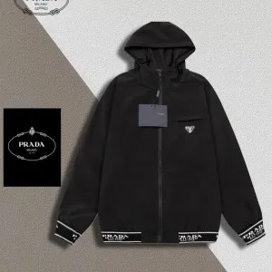 【PRADA 公式旗艦店】プラダ ジャケット着 好評に付き再入荷 241224 【PRADA 公式旗艦店】プラダ ジャケット着 好評に付き再入荷 241224