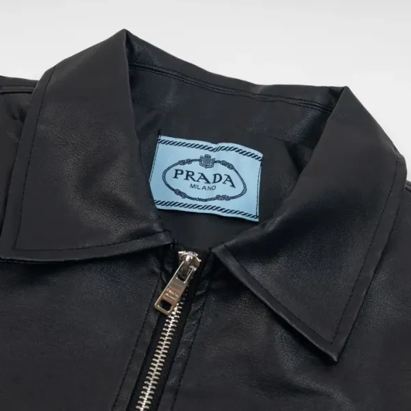 【PRADA 公式旗艦店】プラダ ジャケット着 好評に付き再入荷 241224 【PRADA 公式旗艦店】プラダ ジャケット着 好評に付き再入荷 241224