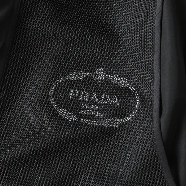 【PRADA  公式旗艦店】プラダ   ジャケット着 好評に付き再入荷！241213