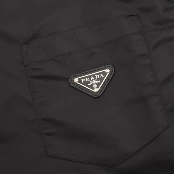 【PRADA  公式旗艦店】プラダ  ジャケット着 好評に付き再入荷！241111