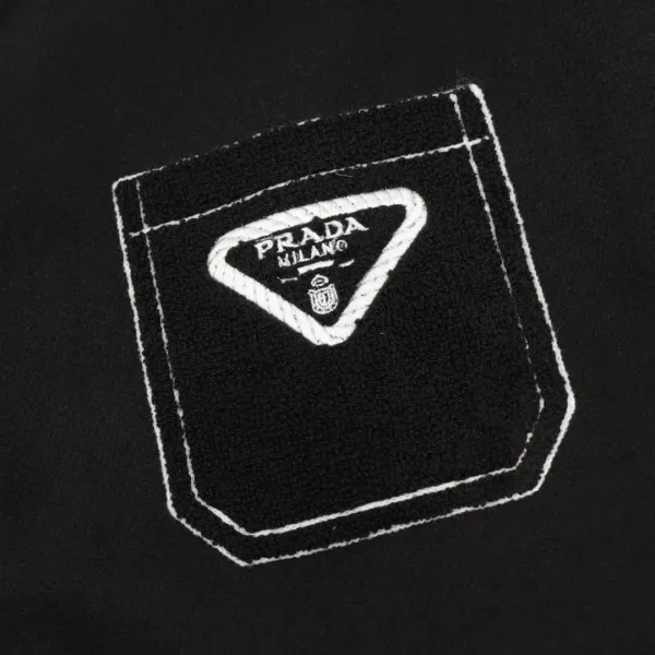 【PRADA  公式旗艦店】プラダ   ジャケット着 好評に付き再入荷！241028