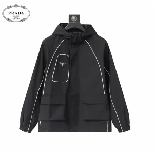 【PRADA 公式旗艦店】 プラダ ジャケット着 ご好評に付き再入荷!241024 【PRADA 公式旗艦店】 プラダ ジャケット着 ご好評に付き再入荷!241024