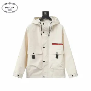 【PRADA 公式旗艦店】 プラダ ジャケット着 ご好評に付き再入荷!241024 【PRADA 公式旗艦店】 プラダ ジャケット着 ご好評に付き再入荷!241024