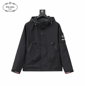 【PRADA 公式旗艦店】 プラダ ジャケット着 ご好評に付き再入荷!241024 【PRADA 公式旗艦店】 プラダ ジャケット着 ご好評に付き再入荷!241024